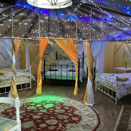 Vigo Retreat Yurt Hotel Wrotham Exterior photo