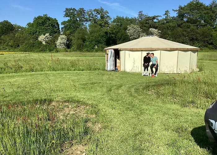 Vigo Retreat Yurt