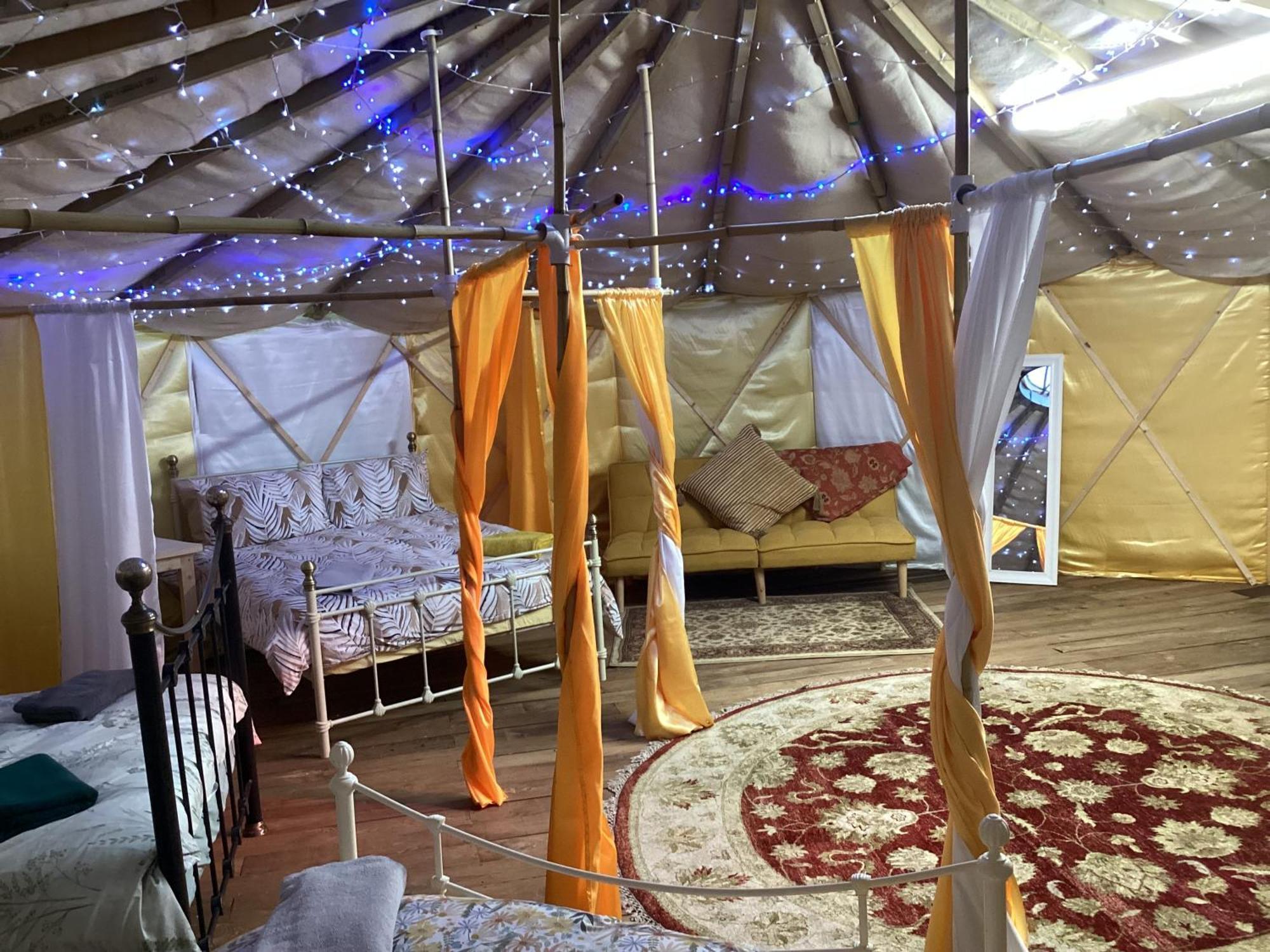 Luxury tent Vigo Retreat Yurt